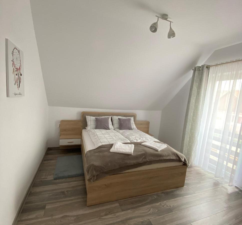Fenyo Apartman House I Одореу Секуеш Екстериор снимка