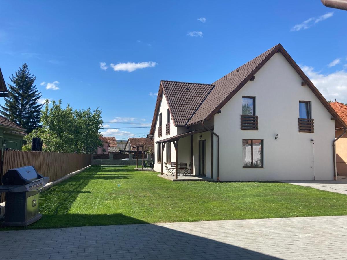 Fenyo Apartman House I Одореу Секуеш Екстериор снимка
